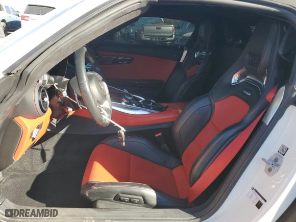 2018 Mercedes-Benz AMG GT with VIN WDDYK8AA0JA015196, listed as a Copart auction lot 80147854 with 8,847 mi miles and Clean Title. Bid and sale history available at carsss.com. Image 7.