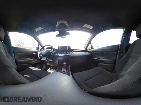 2018 Toyota C-HR XLE z VIN NMTKHMBX5JR045242, wystawiony jako IAAI lot #42209395 z przebiegiem 78 755 mil mil oraz . Historia ofert i sprzedaży dostępna na DreamBid. Obrazek 19.