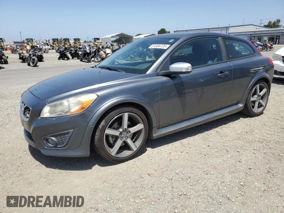 2013 Volvo C30 T5 with VIN YV1672MK4D2310752, listed as a Copart auction lot 61304725 with 92,653 mi miles and Salvage title. Bid and sale history available at DreamBid. Image 1.