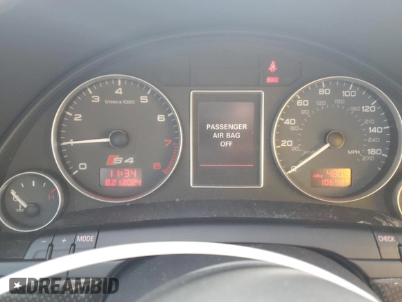 2007 Audi S4 z VIN WAUGL78E47A136678, wystawiony jako Copart lot #68352724 z przebiegiem 106 989 mil mil oraz Nie do naprawy • Non repairable. Historia ofert i sprzedaży dostępna na DreamBid. Obrazek 9.