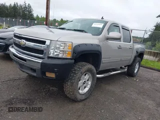 2009 Chevrolet Silverado 1500 LT with VIN 3GCEK23329G261849, listed as a IAAI auction lot 42149453 with 146,253 mi miles and . Bid and sale history available at DreamBid. Image 17.