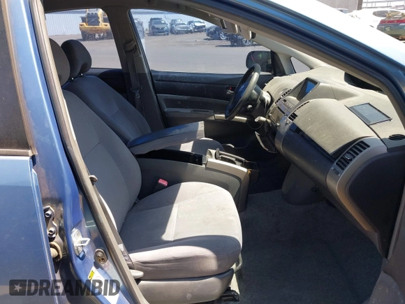 2006 Toyota Prius with VIN JTDKB20UX63168673, listed as a IAAI auction lot 42047247 with 206,929 mi miles. Bid and sale history available at carsss.com. Image 5.