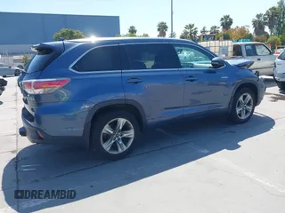2016 Toyota Highlander Limited with VIN 5TDDCRFH8GS019736, listed as a IAAI auction lot 42532859 with 82,694 mi miles and . Bid and sale history available at DreamBid. Image 4.