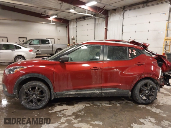 2020 Nissan Kicks SR with VIN 3N1CP5DV3LL559287, listed as a IAAI auction lot 41427505 with 43,492 mi miles. Bid and sale history available at carsss.com. Image 14.