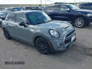 2015 MINI Hardtop 4 Door S с VIN WMWXU3C54F2B56552, выставлен на аукционе IAAI как лот 42601739 с пробегом 118 890 миль миль и . История ставок и продаж доступна на DreamBid. Изображение 1.