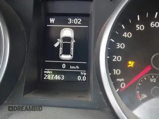 2010 Volkswagen Jetta TDI with VIN 3VWPL7AJ9AM662094, listed as a IAAI auction lot 42034372 with 287,463 mi miles and . Bid and sale history available at DreamBid. Image 16.