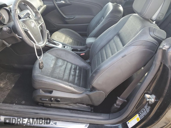 2019 Buick Cascada Premium с VIN W04WH3N58KG359450, выставлен на аукционе Copart как лот 78507244 с пробегом 54 775 миль миль и На запчасти • Non repairable. История ставок и продаж доступна на DreamBid. Изображение 7.