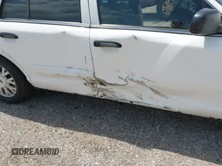 2008 Ford Police Interceptor с VIN 2FAFP71V98X142469, выставлен на аукционе IAAI как лот 42013775 с пробегом 287 577 миль миль и . История ставок и продаж доступна на DreamBid. Изображение 6.