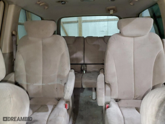2007 Hyundai Entourage GLS with VIN KNDMC233976038702, listed as a Copart auction lot 84950674 with 149,335 mi miles and Clean Title. Bid and sale history available at carsss.com. Image 10.