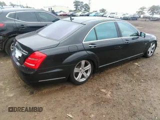 2012 Mercedes-Benz S 550 with VIN WDDNG9EBXCA443941, listed as a IAAI auction lot 40790743 with 177,681 mi miles and . Bid and sale history available at DreamBid. Image 4.
