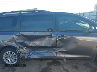 2016 Toyota Sienna XLE with VIN 5TDYK3DC6GS710062, listed as a IAAI auction lot 40953646 with 145,233 mi miles. Bid and sale history available at carsss.com. Image 12.