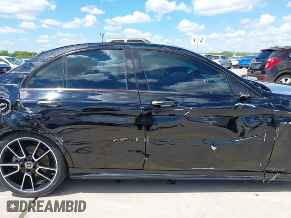 2019 Mercedes-Benz C 300 with VIN 55SWF8DB3KU301934, listed as a IAAI auction lot 42195040 with 58,816 mi miles and . Bid and sale history available at DreamBid. Image 12.