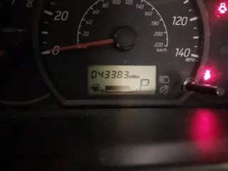 2021 Mitsubishi Mirage ES z VIN ML32AUHJXMH002228, wystawiony jako IAAI lot #42236221 z przebiegiem 43 383 mil mil oraz . Historia ofert i sprzedaży dostępna na DreamBid. Obrazek 7.