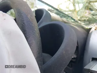 2010 Scion tC z VIN JTKDE3B71A0306892, wystawiony jako IAAI lot #42223580 z przebiegiem Nie podano mil oraz . Historia ofert i sprzedaży dostępna na DreamBid. Obrazek 7.