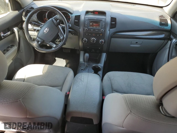 2013 Kia Sorento LX with VIN 5XYKT3A67DG424568, listed as a Copart auction lot 53247535 with 111,113 mi miles and Salvage Title. Bid and sale history available at carsss.com. Image 8.