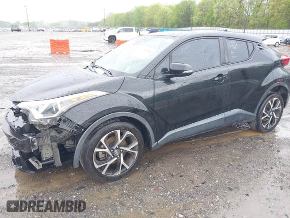 2018 Toyota C-HR XLE with VIN NMTKHMBX4JR032773, listed as a IAAI auction lot 41957588 with 100,691 mi miles. Bid and sale history available at carsss.com. Image 2.