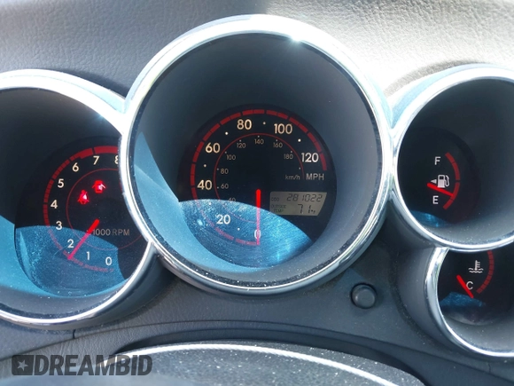 2008 Toyota Matrix STD with VIN 2T1KR32E18C697821, listed as a IAAI auction lot 42156711 with 281,022 mi miles and . Bid and sale history available at DreamBid. Image 7.