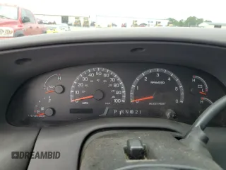 2000 Ford F-150 XL with VIN 1FTZX1720YNB83091, listed as a Copart auction lot 42765835 with 0 mi miles and Salvage Title. Bid and sale history available at carsss.com. Image 9.