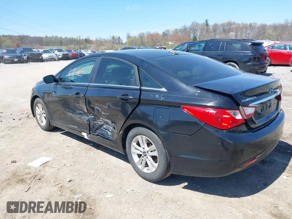 2012 Hyundai Sonata GLS with VIN 5NPEB4AC7CH411676, listed as a IAAI auction lot 41984846 with 197,647 mi miles. Bid and sale history available at carsss.com. Image 3.