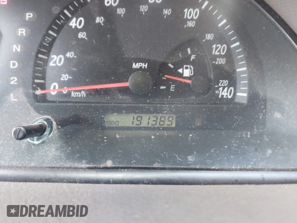 2003 Toyota Camry LE with VIN 4T1BE30K13U705105, listed as a IAAI auction lot 41696395 with 191,389 mi miles and . Bid and sale history available at DreamBid. Image 7.