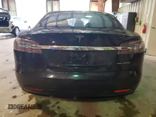 2021 Tesla Model S Long Range Plus z VIN 5YJSA1E20MF424386, wystawiony jako Copart lot #44233075 z przebiegiem 63 769 mil mil oraz Szkoda całkowita • Salvage title. Historia ofert i sprzedaży dostępna na DreamBid. Obrazek 6.