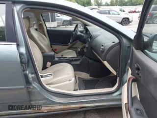 2009 Pontiac G6 GT 1SA with VIN 1G2ZH57N394112445, listed as a IAAI auction lot 42665921 with 252,870 mi miles and . Bid and sale history available at DreamBid. Image 5.