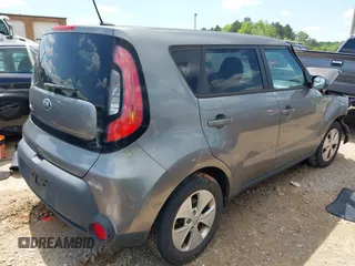 2015 Kia Soul with VIN KNDJN2A23F7158611, listed as a IAAI auction lot 41981820 with 102,716 mi miles and . Bid and sale history available at DreamBid. Image 4.