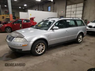 2002 Volkswagen Passat z VIN WVWXH63B42E197655, wystawiony jako Copart lot #87062614 z przebiegiem 271 374 mil mil oraz Czysty tytuł • Clean title. Historia ofert i sprzedaży dostępna na DreamBid. Obrazek 1.