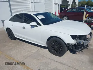 2021 Audi A4 Premium z VIN WAUABAF42MA073995, wystawiony jako IAAI lot #41774825 z przebiegiem 31 185 mil mil oraz . Historia ofert i sprzedaży dostępna na DreamBid. Obrazek 1.