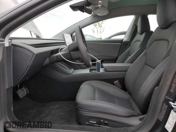 2025 Tesla Model 3 Long Range z VIN 5YJ3E1EA2SF962214, wystawiony jako Copart lot #48961935 z przebiegiem 409 mil mil oraz Szkoda całkowita • Salvage title. Historia ofert i sprzedaży dostępna na DreamBid. Obrazek 7.