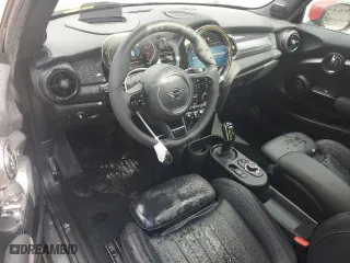 2024 MINI Hardtop 2 Door Cooper SE with VIN WMW13DJ09R2U35924, listed as a Copart auction lot 63788164 with 11,155 mi miles and Salvage Title. Bid and sale history available at carsss.com. Image 8.