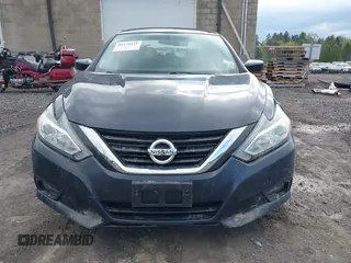2018 Nissan Altima 2.5 S with VIN 1N4AL3AP4JC215542, listed as a IAAI auction lot 38375351 with 104,555 mi miles. Bid and sale history available at carsss.com. Image 12.