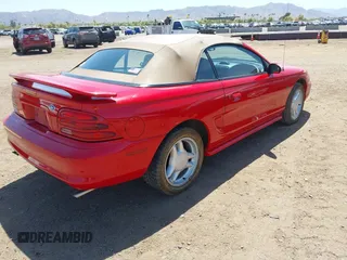 1994 Ford Mustang z VIN 1FALP45T3RF184322, wystawiony jako IAAI lot #41989883 z przebiegiem 94 740 mil mil oraz . Historia ofert i sprzedaży dostępna na DreamBid. Obrazek 4.