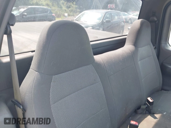 2003 Ford F-150 XL with VIN 1FTRF17233NA89850, listed as a IAAI auction lot 42693355 with 271,090 mi miles and . Bid and sale history available at DreamBid. Image 8.