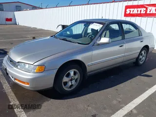 1997 Honda Accord Special Edition with VIN 1HGCD5603VA115569, listed as a IAAI auction lot 41636725 with 216,937 mi miles and . Bid and sale history available at carsss.com. Image 17.