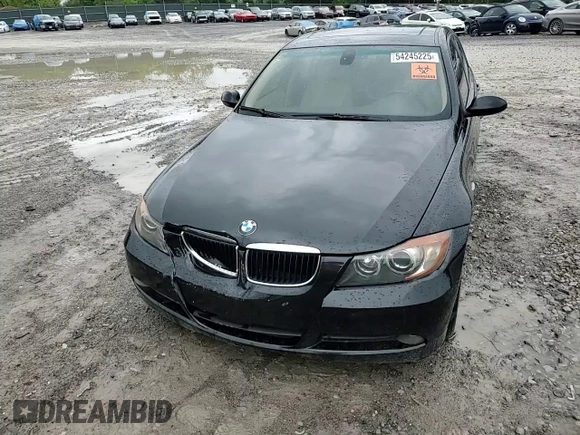 2006 BMW 3 Series 325i z VIN WBAVB13546KX39539, wystawiony jako Copart lot #54245225 z przebiegiem 217 453 mil mil oraz Czysty tytuł • Clean title. Historia ofert i sprzedaży dostępna na DreamBid. Obrazek 13.