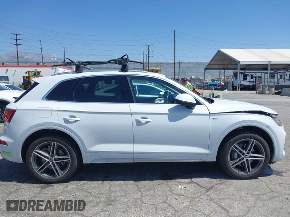 2021 Audi Q5 Premium Plus z VIN WA1E2AFY1M2043365, wystawiony jako IAAI lot #42286970 z przebiegiem 28 438 mil mil oraz . Historia ofert i sprzedaży dostępna na DreamBid. Obrazek 14.