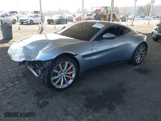 2020 Aston Martin Vantage with VIN SCFSMGAW5LGN03383, listed as a IAAI auction lot 41000569 with 35,311 mi miles. Bid and sale history available at carsss.com. Image 18.