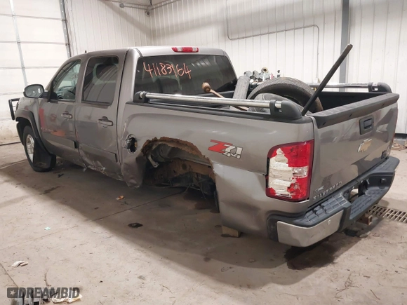 2008 Chevrolet Silverado 1500 LTZ with VIN 3GCEK13318G298836, listed as a IAAI auction lot 41183164 with 157,940 mi miles. Bid and sale history available at carsss.com. Image 3.