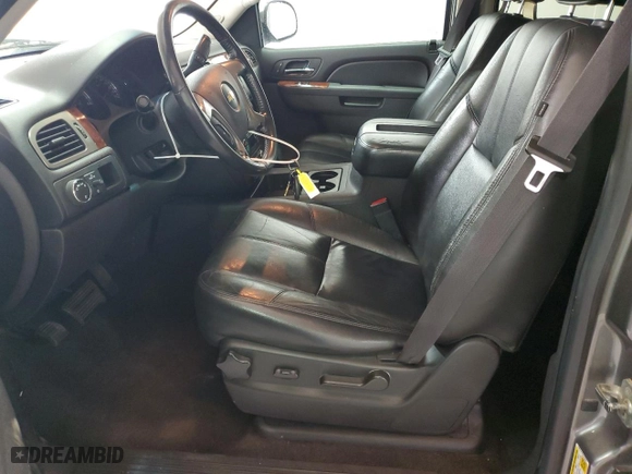 2012 Chevrolet Suburban LT with VIN 1GNSCJE05CR235421, listed as a Copart auction lot 44346845 with 256,874 mi miles and Clean Title. Bid and sale history available at carsss.com. Image 7.