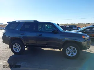 2022 Toyota 4Runner SR5 Premium with VIN JTENU5JR3N5999286, listed as a IAAI auction lot 40907443 with 53,960 mi miles. Bid and sale history available at carsss.com. Image 14.
