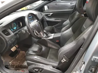 2015 Volvo V60 with VIN YV1902SG5F1210166, listed as a Copart auction lot 52084915 with 106,808 mi miles and Clean title. Bid and sale history available at DreamBid. Image 7.