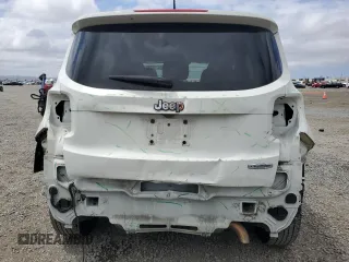2017 Jeep Renegade Latitude с VIN ZACCJABBXHPF52688, выставлен на аукционе Copart как лот 54787485 с пробегом 100 566 миль миль и Списание • Salvage title. История ставок и продаж доступна на DreamBid. Изображение 6.