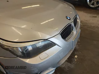 2009 BMW 5 Series 550i with VIN WBANW53549CT55674, listed as a IAAI auction lot 41507964 with 162,776 mi miles and . Bid and sale history available at carsss.com. Image 12.