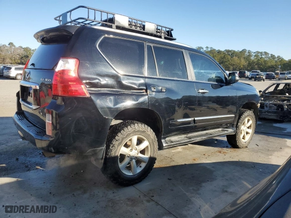 2010 Lexus GX 460 Premium with VIN JTJJM7FX7A5012055, listed as a Copart auction lot 87625605 with 189,703 mi miles and Salvage Title. Bid and sale history available at carsss.com. Image 3.