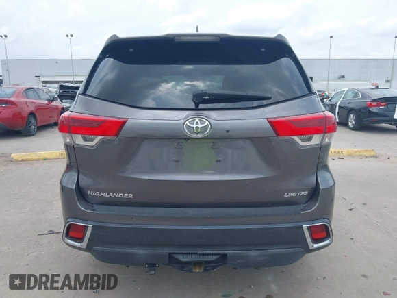 2018 Toyota Highlander Limited с VIN 5TDYZRFH1JS256186, выставлен на аукционе IAAI как лот 42366537 с пробегом 69 894 миль миль и . История ставок и продаж доступна на DreamBid. Изображение 16.