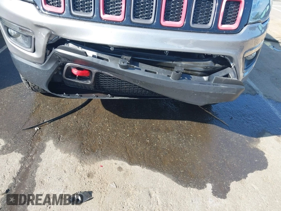 2018 Jeep Compass Trailhawk с VIN 3C4NJDDB3JT348272, выставлен на аукционе IAAI как лот 42769022 с пробегом 129 984 миль миль и . История ставок и продаж доступна на DreamBid. Изображение 17.