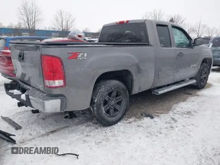 2012 GMC Sierra 1500 SLE z VIN 1GTR2VE75CZ238916, wystawiony jako IAAI lot #41253659 z przebiegiem 150 827 mil mil oraz . Historia ofert i sprzedaży dostępna na DreamBid. Obrazek 4.