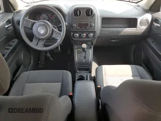 2012 Jeep Patriot Sport z VIN 1C4NJRBBXCD558957, wystawiony jako Copart lot #59686665 z przebiegiem 75 910 mil mil oraz Czysty tytuł • Clean title. Historia ofert i sprzedaży dostępna na DreamBid. Obrazek 8.