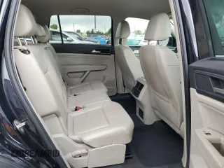 2018 Volkswagen Atlas SE z VIN 1V2CP2CAXJC598119, wystawiony jako Copart lot #48925765 z przebiegiem 73 724 mil mil oraz Szkoda całkowita • Salvage title. Historia ofert i sprzedaży dostępna na DreamBid. Obrazek 11.